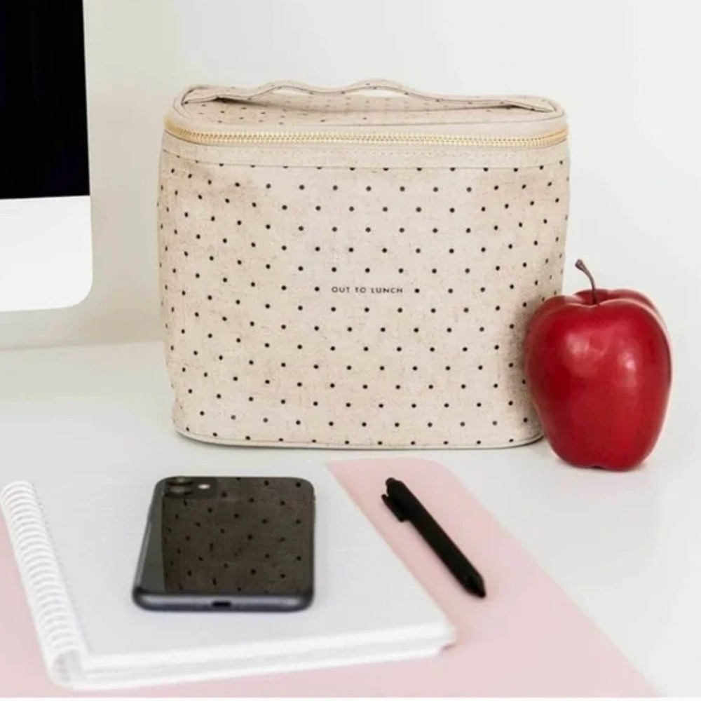 Kate Spade Lunch Bag Out to Lunch Polka Dot Lunchbox Cosmetic Bag Insulated Chic - Picture 2 of 9